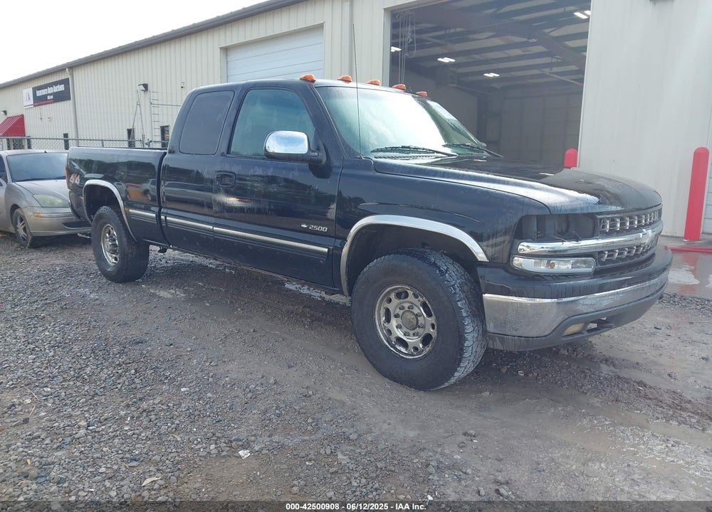 2002 CHEVROLET SILVERADO 2500 LT VIN: 1GCGK29U42Z195447