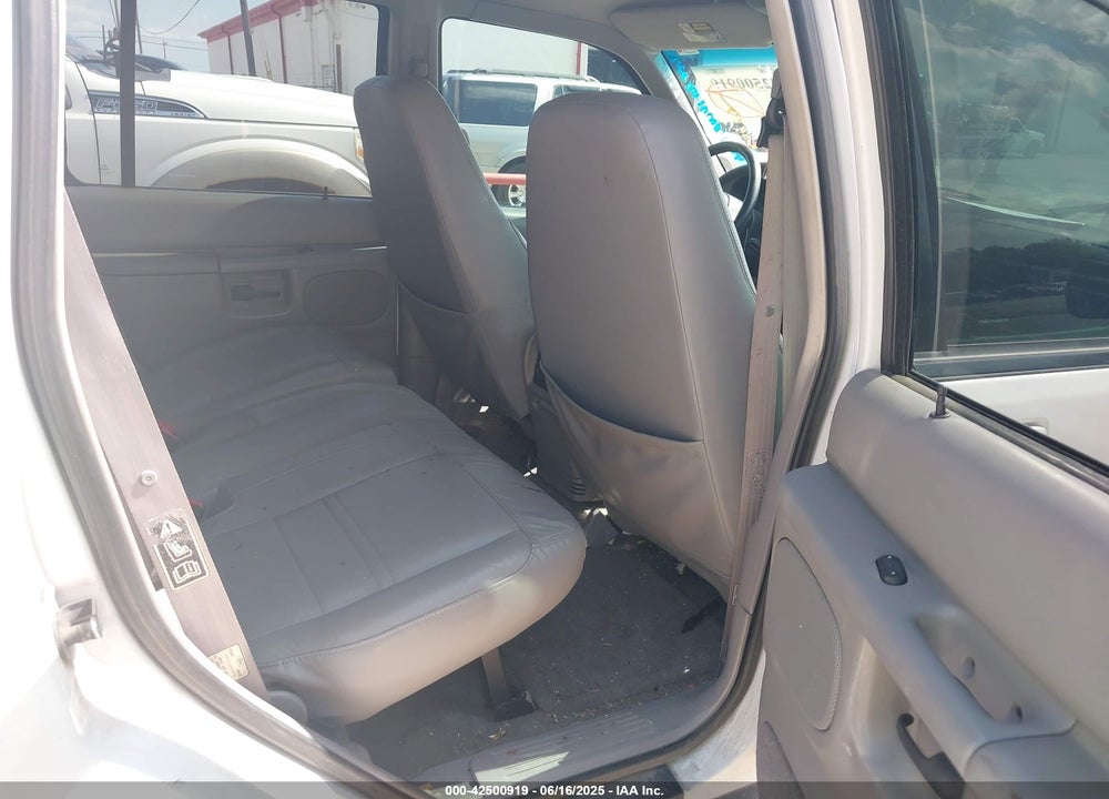 2001 MERCURY MOUNTAINEER VIN: 4M2ZU66P31UJ04943