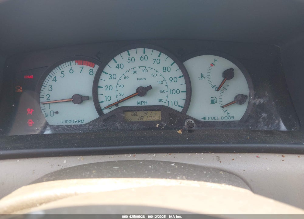 2003 TOYOTA COROLLA LE VIN: JTDBR32E930019739