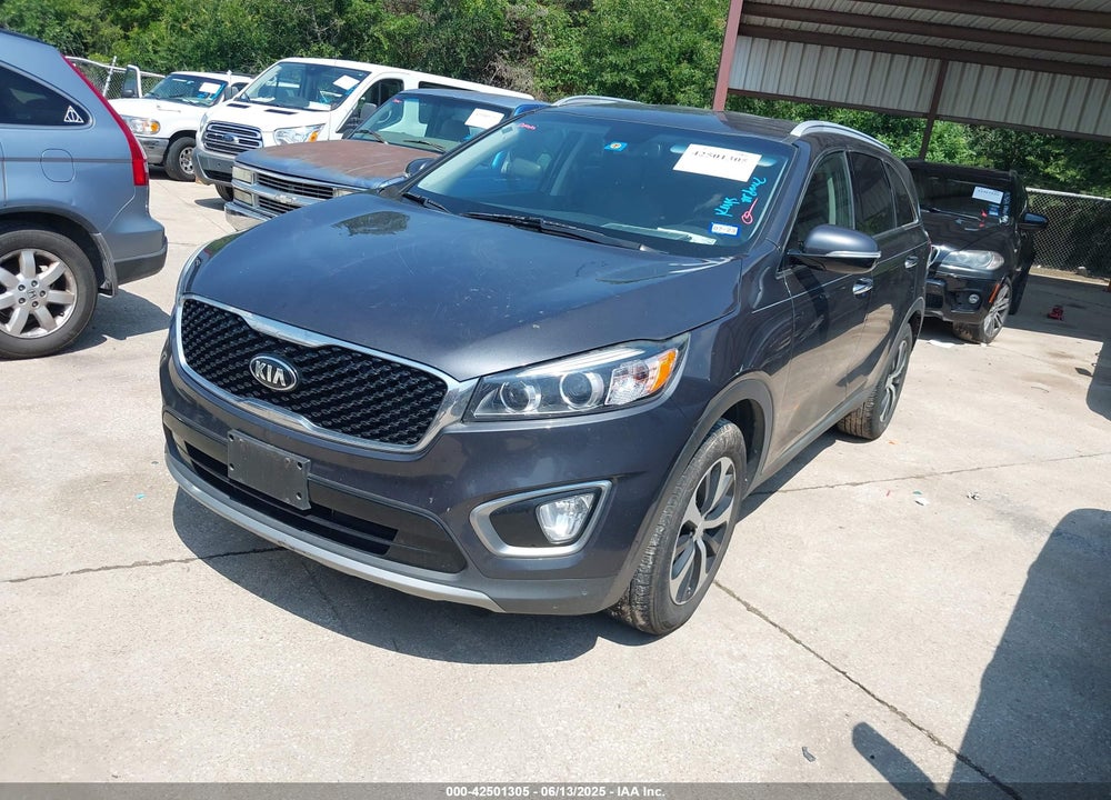 2017 KIA SORENTO 2.0T EX VIN: 5XYPH4A14HG190770