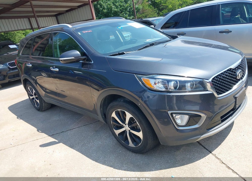 2017 KIA SORENTO 2.0T EX VIN: 5XYPH4A14HG190770