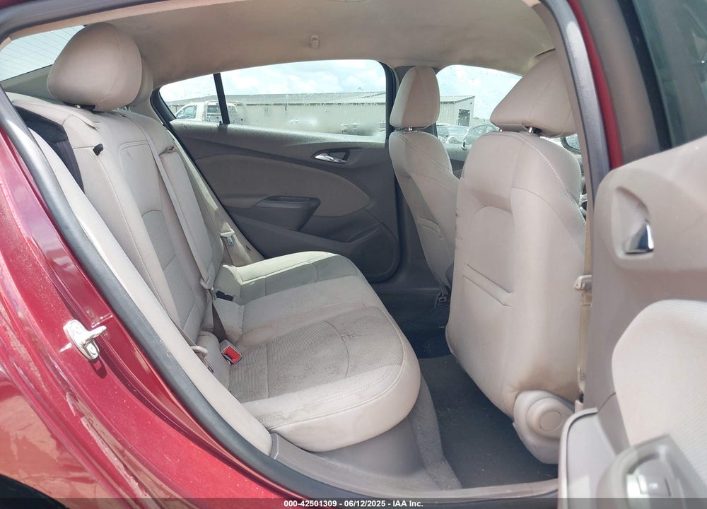 2016 CHEVROLET CRUZE VIN: 1G1BE5SM4G7300576