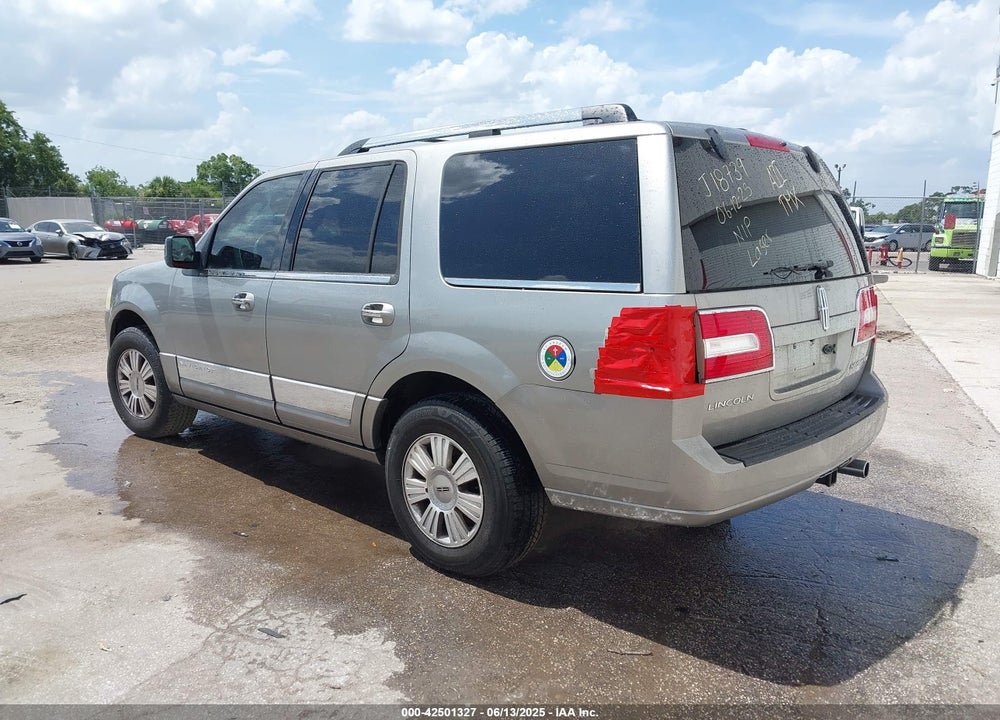 2008 LINCOLN NAVIGATOR VIN: 5LMFU27598LJ18739
