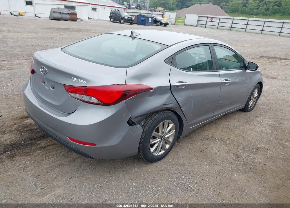 2015 HYUNDAI ELANTRA SE VIN: KMHDH4AE8FU341266