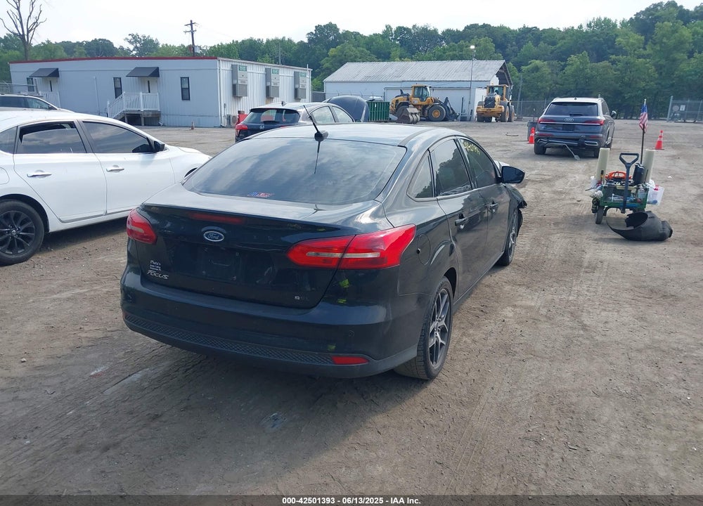 2017 FORD FOCUS SEL VIN: 1FADP3H28HL289729