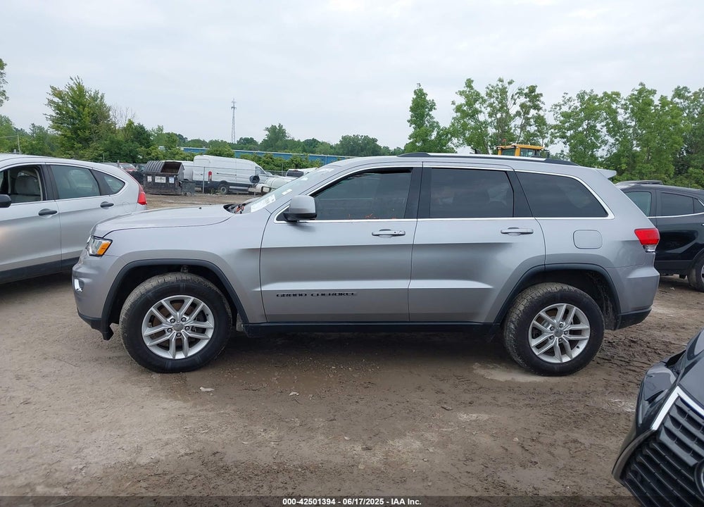 2017 JEEP GRAND CHEROKEE LAREDO 4X4 VIN: 1C4RJFAG3HC963309