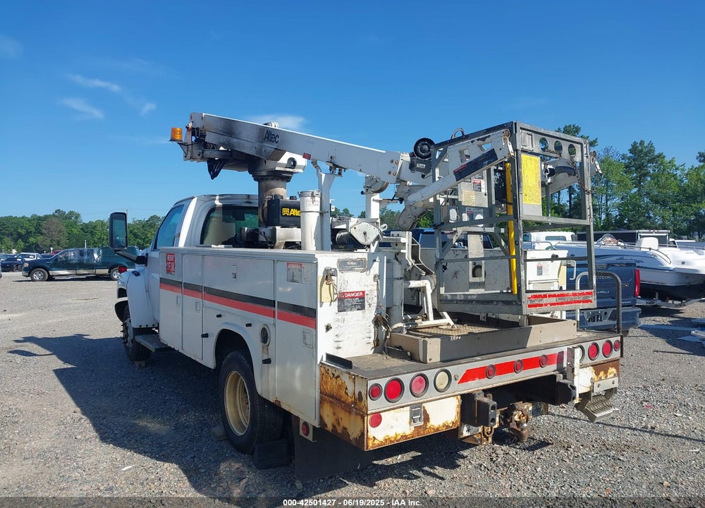 2005 GMC C5500 VIN: 1GDE5C1E75F901711