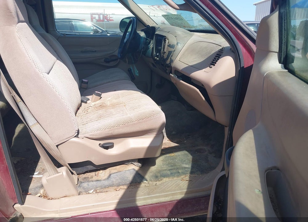 1998 FORD F-150 STANDARD/XL/XLT VIN: 1FTZX1723WNA62178