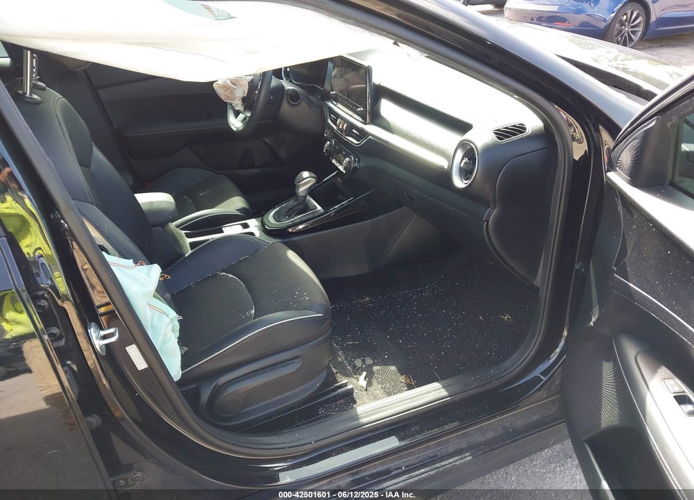 2023 KIA FORTE VIN: 3KPF54AD7PE528592