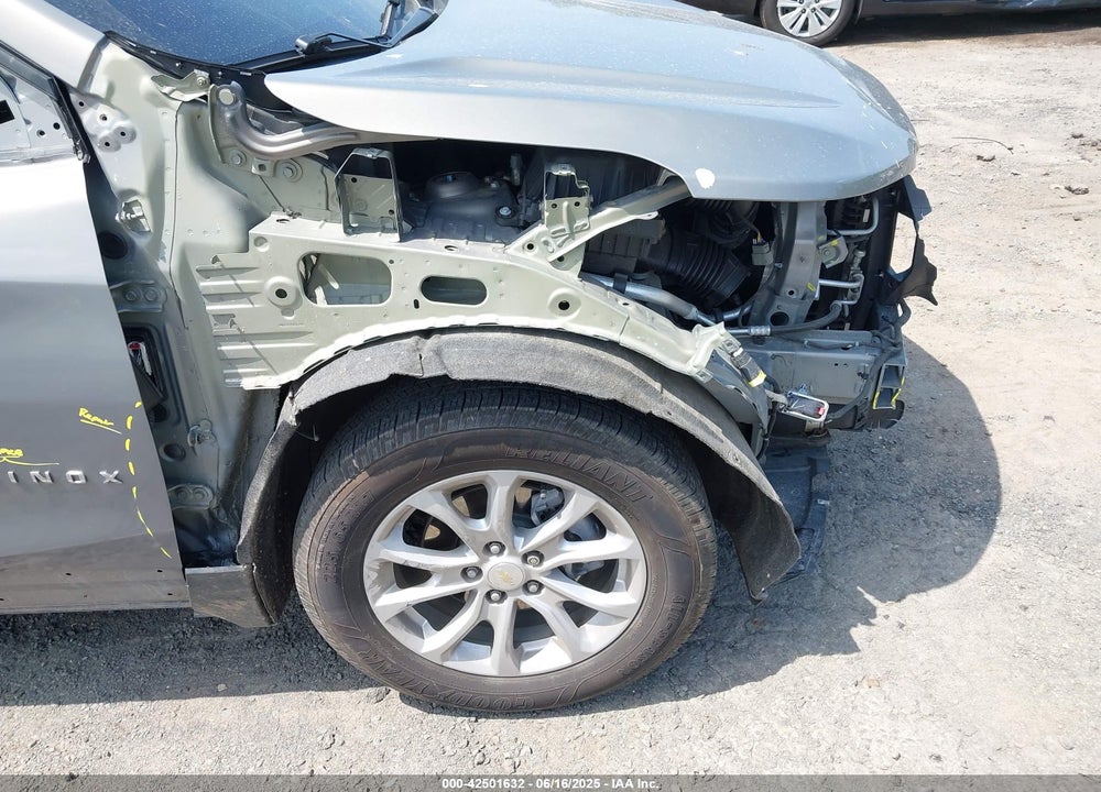 2019 CHEVROLET EQUINOX LT VIN: 3GNAXUEV2KS519968