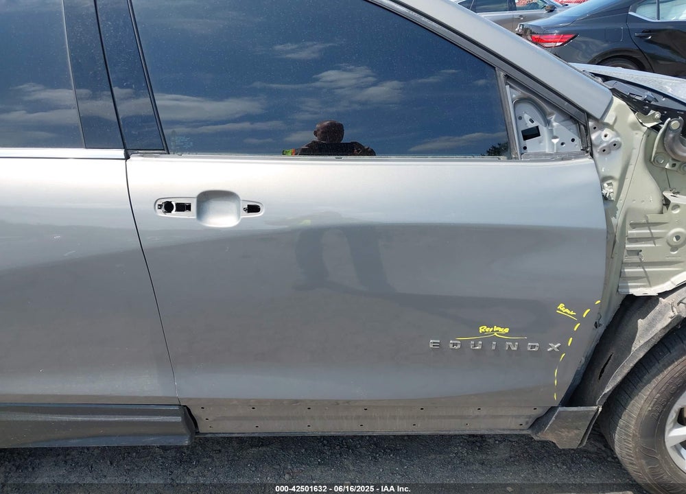 2019 CHEVROLET EQUINOX LT VIN: 3GNAXUEV2KS519968