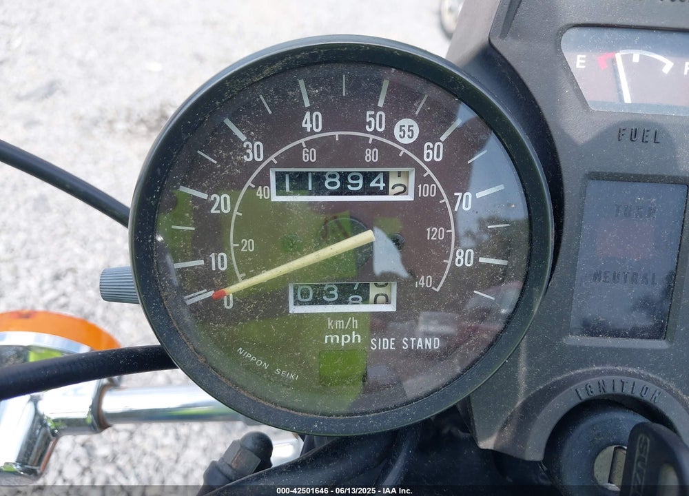 1982 SUZUKI GS1100 GL VIN: JS1GU71L0C2100302
