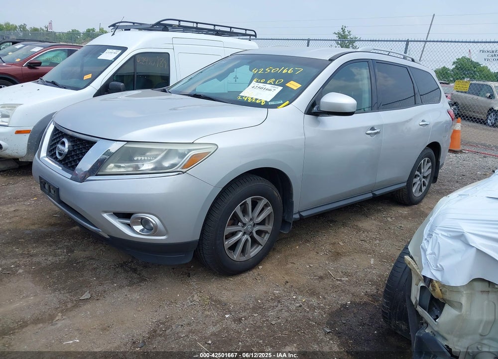 2015 NISSAN PATHFINDER VIN: 5N1AR2MM4FC696576