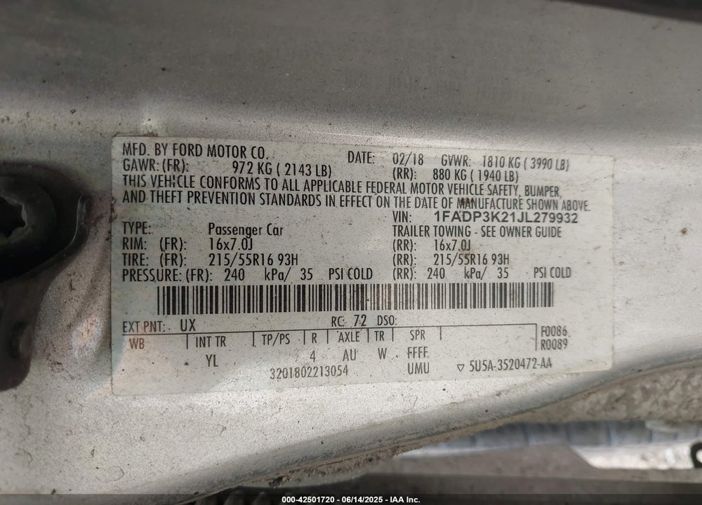 2018 FORD FOCUS SE VIN: 1FADP3K21JL279932