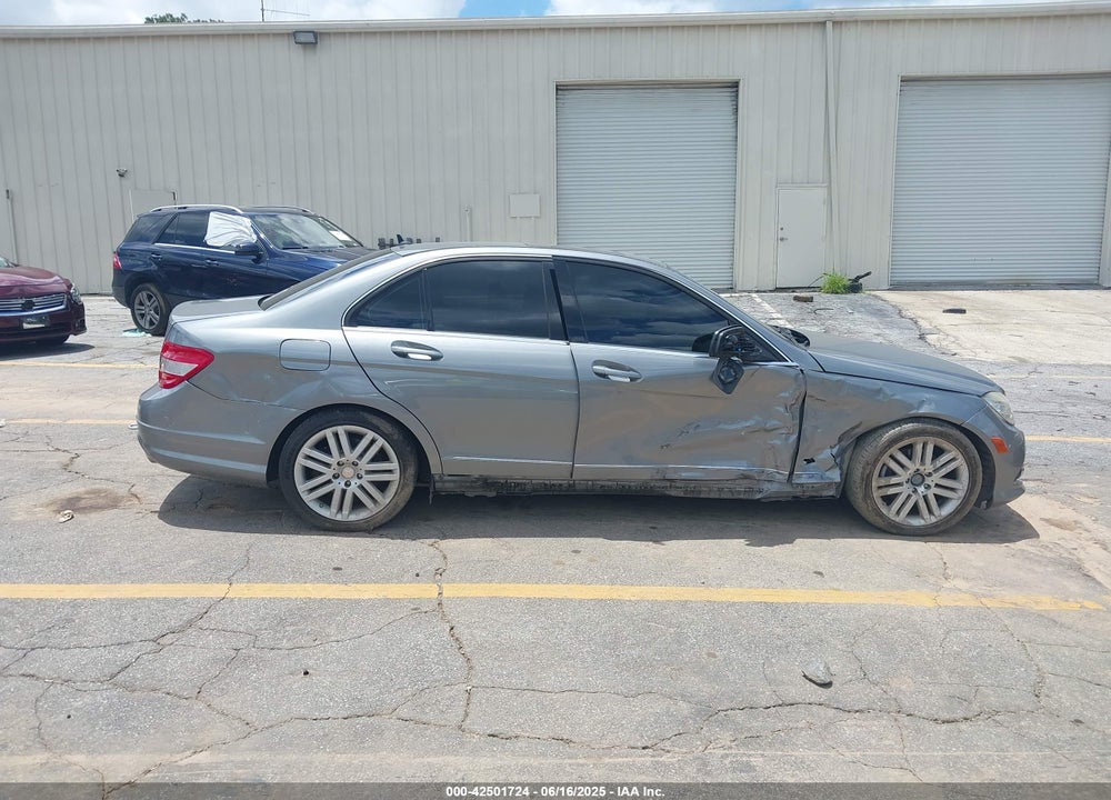 2009 MERCEDES-BENZ C CLASS VIN: WDDGF54X59R051705
