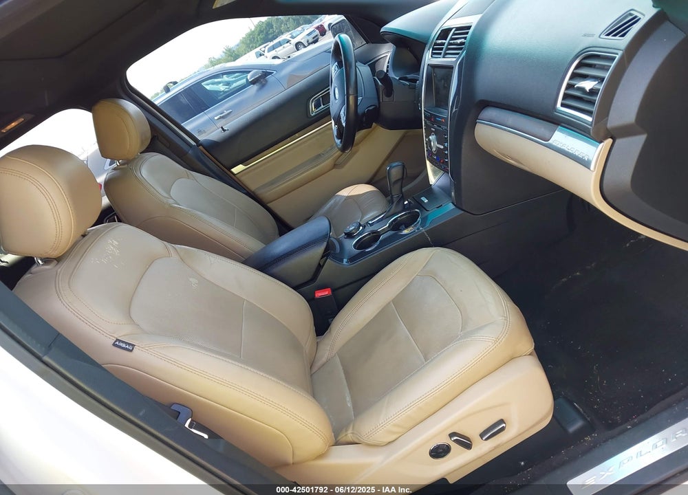 2016 FORD EXPLORER VIN: 1FM5K8FHXGGA60280