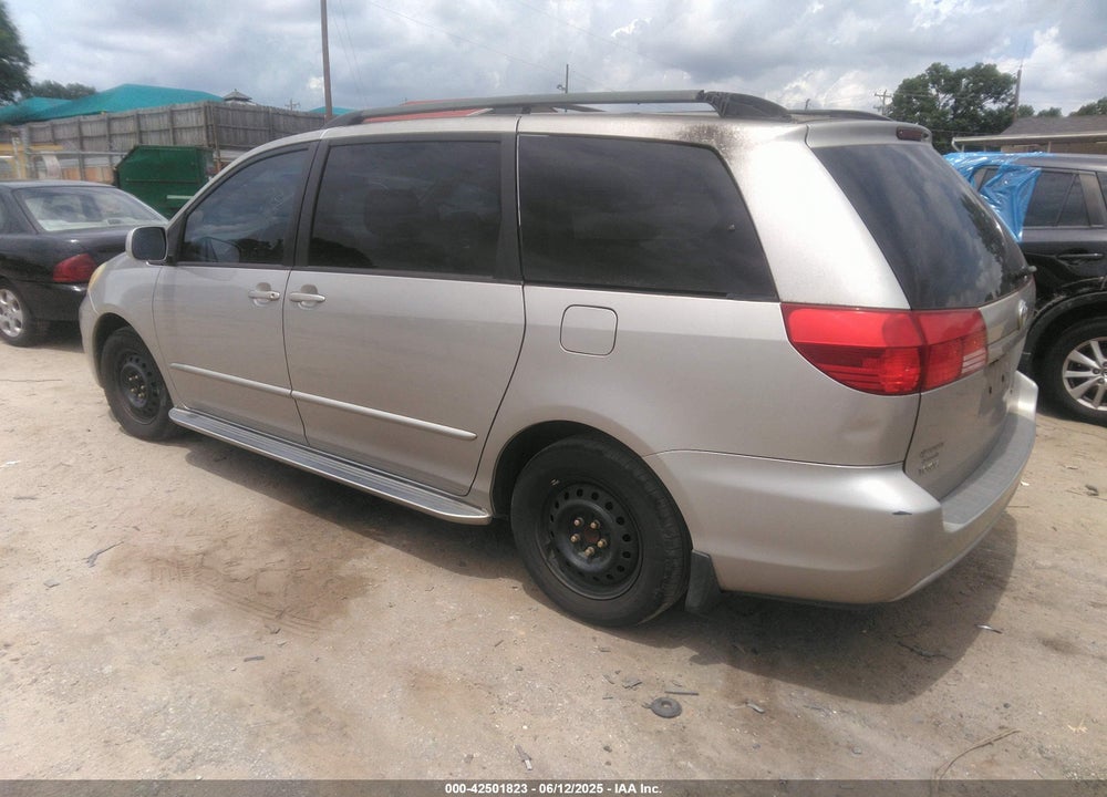 2004 TOYOTA SIENNA XLE VIN: 5TDZA22C94S093921