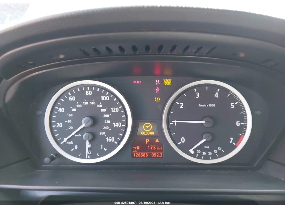2007 BMW 550I VIN: WBANB53577CP04609