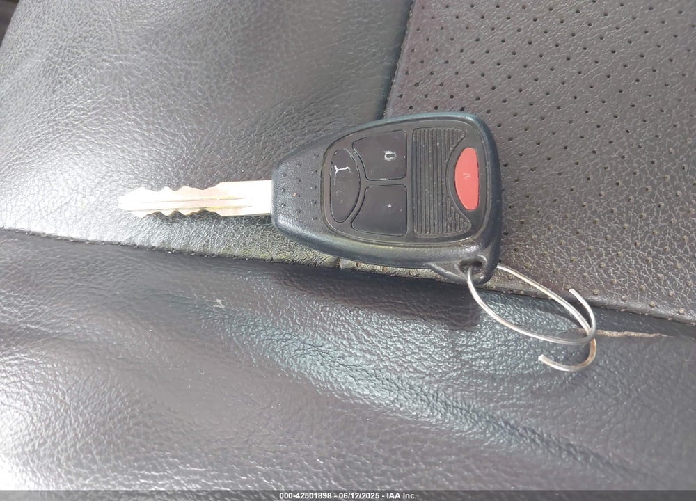 2012 JEEP LIBERTY VIN: 1C4PJMAK0CW181346