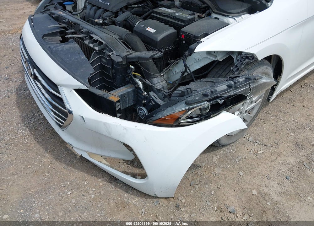 2017 HYUNDAI ELANTRA VIN: 5NPD74LFXHH149518