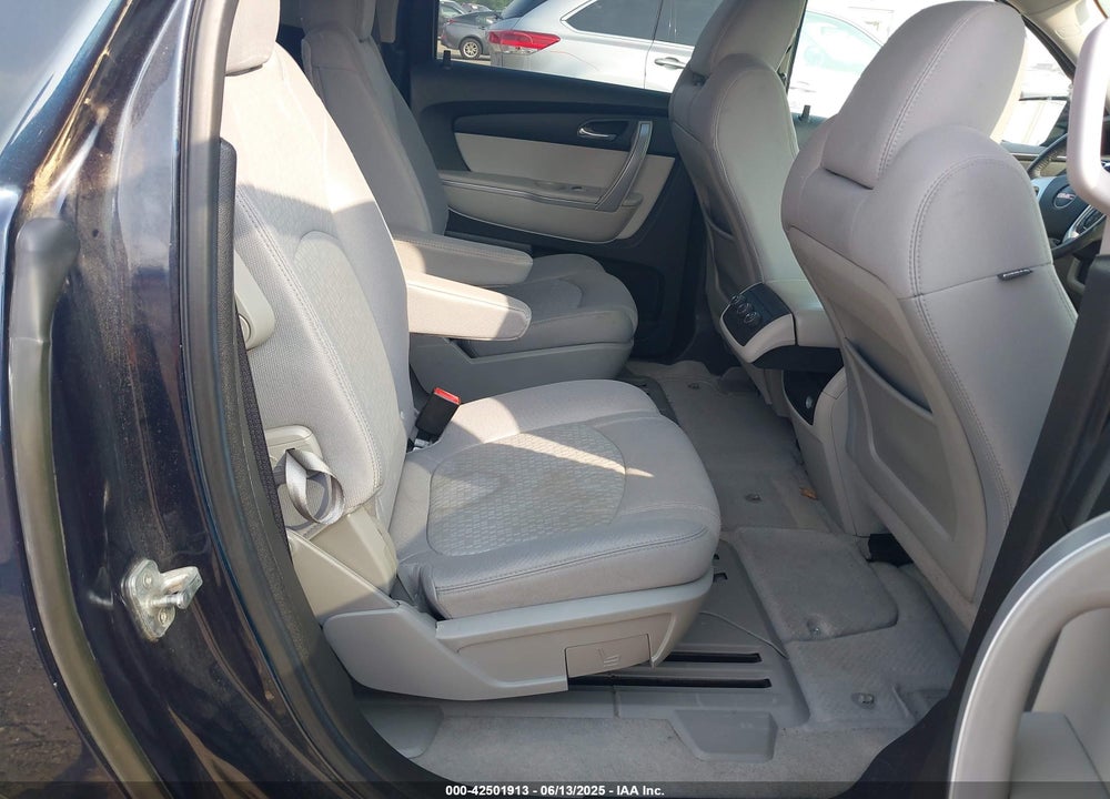 2012 GMC ACADIA VIN: 1GKKVPED7CJ239403