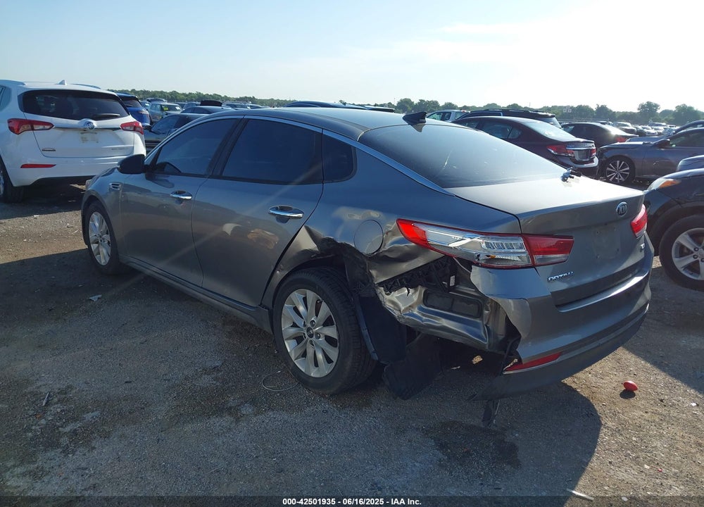 2016 KIA OPTIMA VIN: 5XXGU4L37GG008900