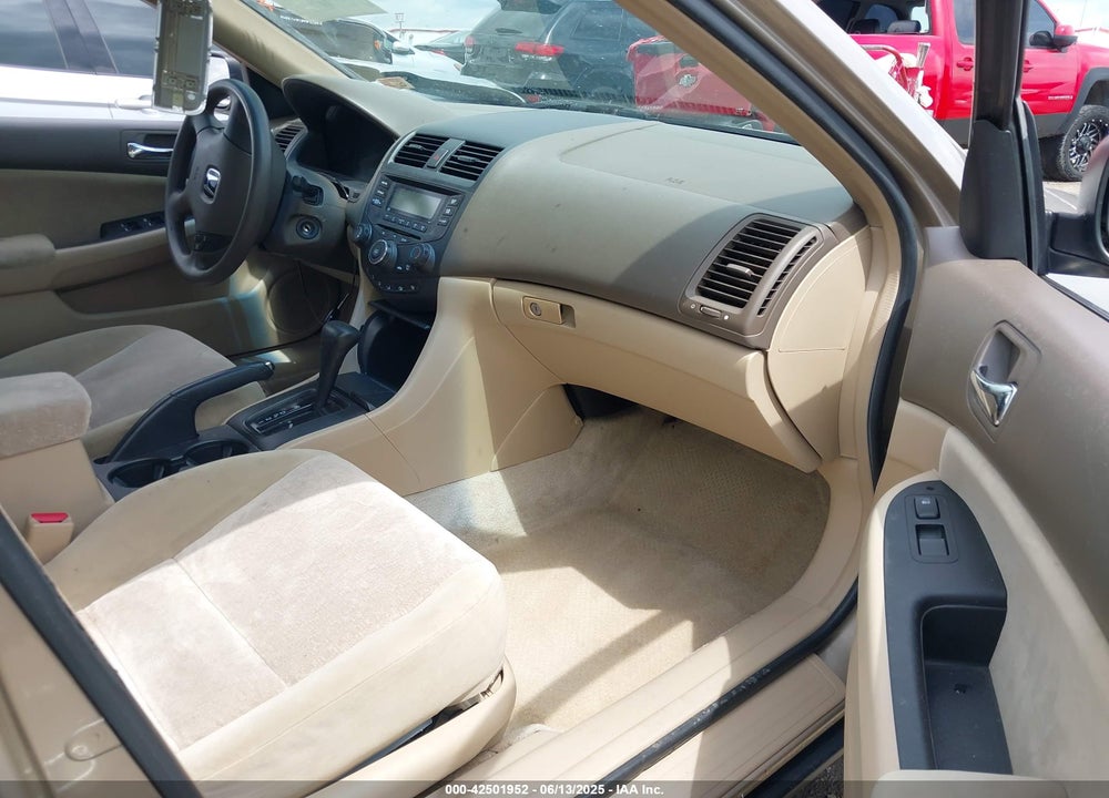 2003 HONDA ACCORD 2.4 LX VIN: 1HGCM56463A089940