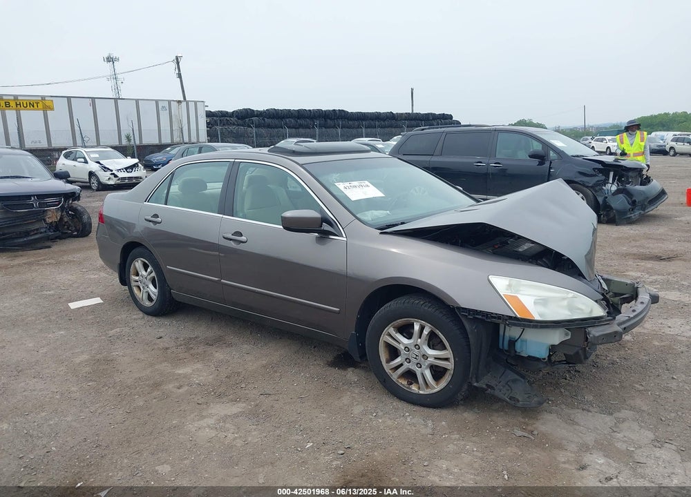 2007 HONDA ACCORD 2.4 EX VIN: 1HGCM55787A031992
