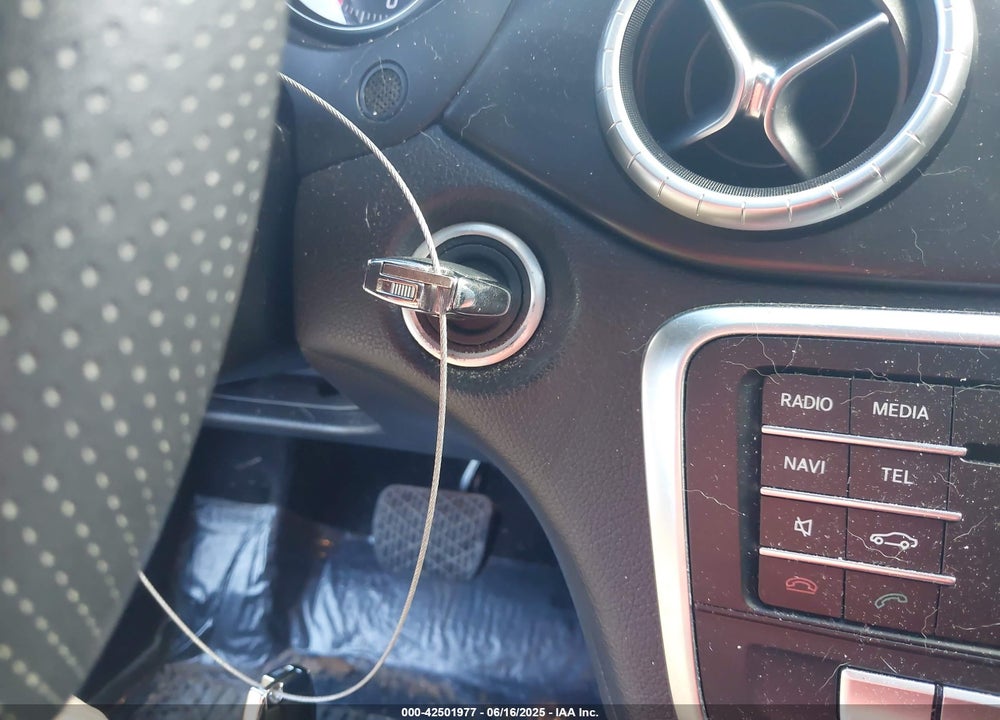 2018 MERCEDES-BENZ CLA 250 VIN: WDDSJ4EB7JN694154