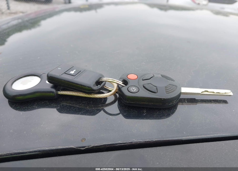 2013 FORD FOCUS VIN: 1FADP3F21DL121945