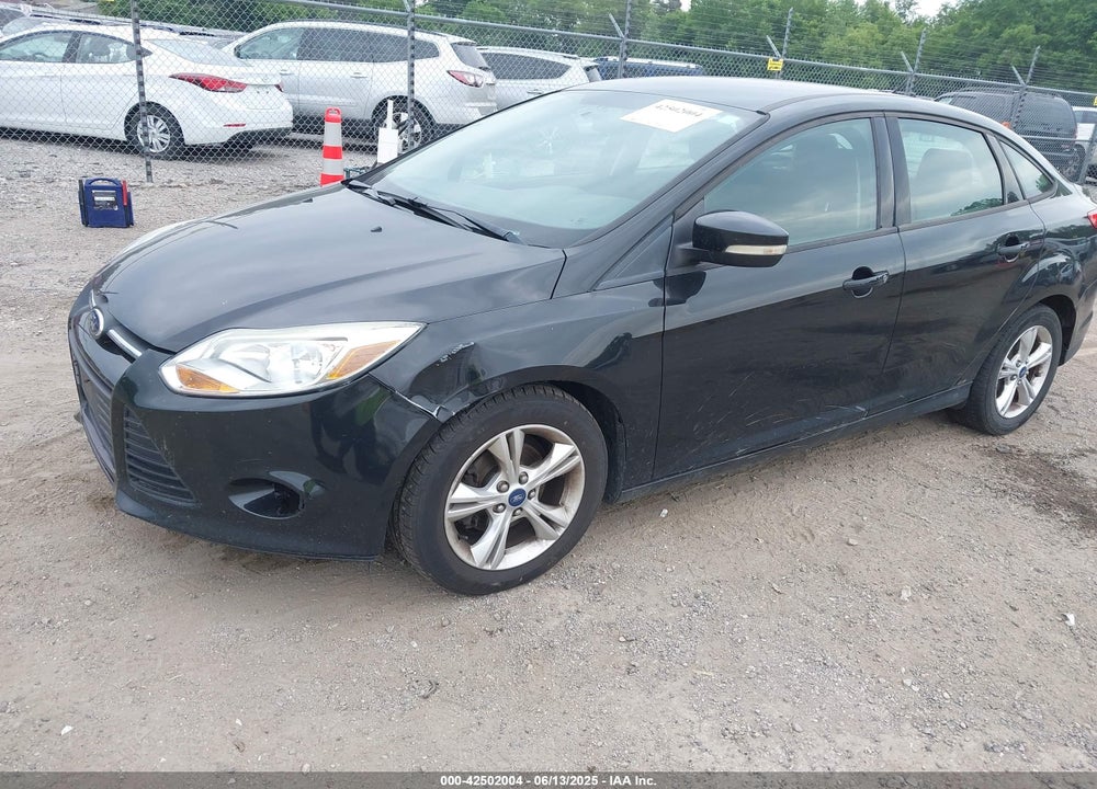 2013 FORD FOCUS VIN: 1FADP3F21DL121945