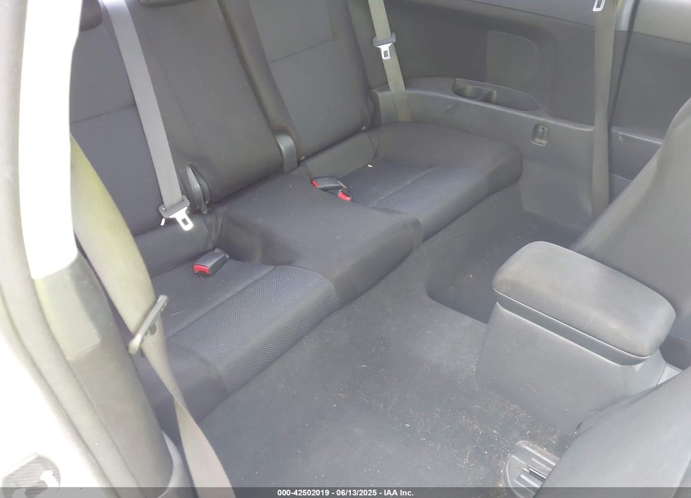 2010 SCION TC VIN: JTKDE3B78A0317176