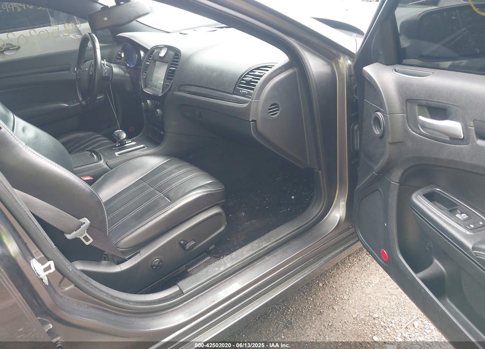 2014 CHRYSLER 300 VIN: 2C3CCABGXEH250776