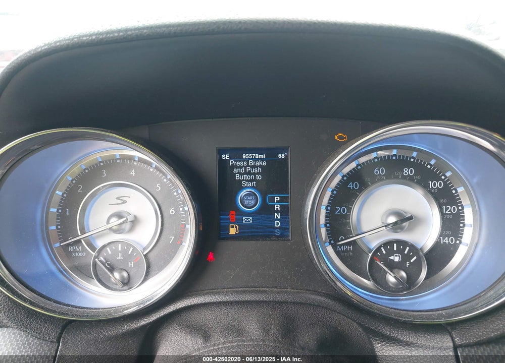 2014 CHRYSLER 300 VIN: 2C3CCABGXEH250776
