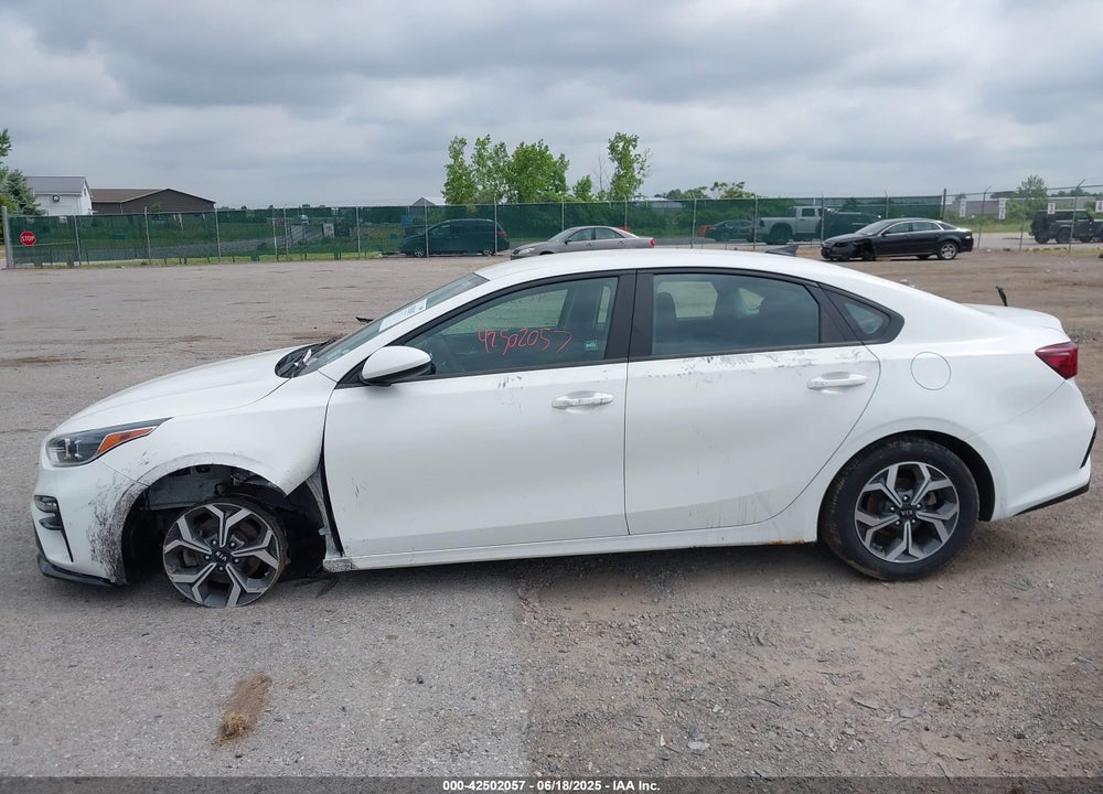 2020 KIA FORTE VIN: 3KPF24AD0LE209439