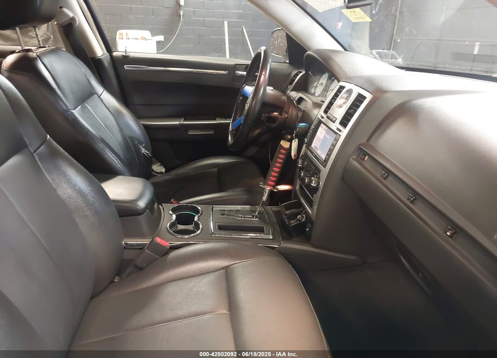 2009 CHRYSLER 300 TOURING/SIGNATURE SERIES VIN: 2C3KK53VX9H588378