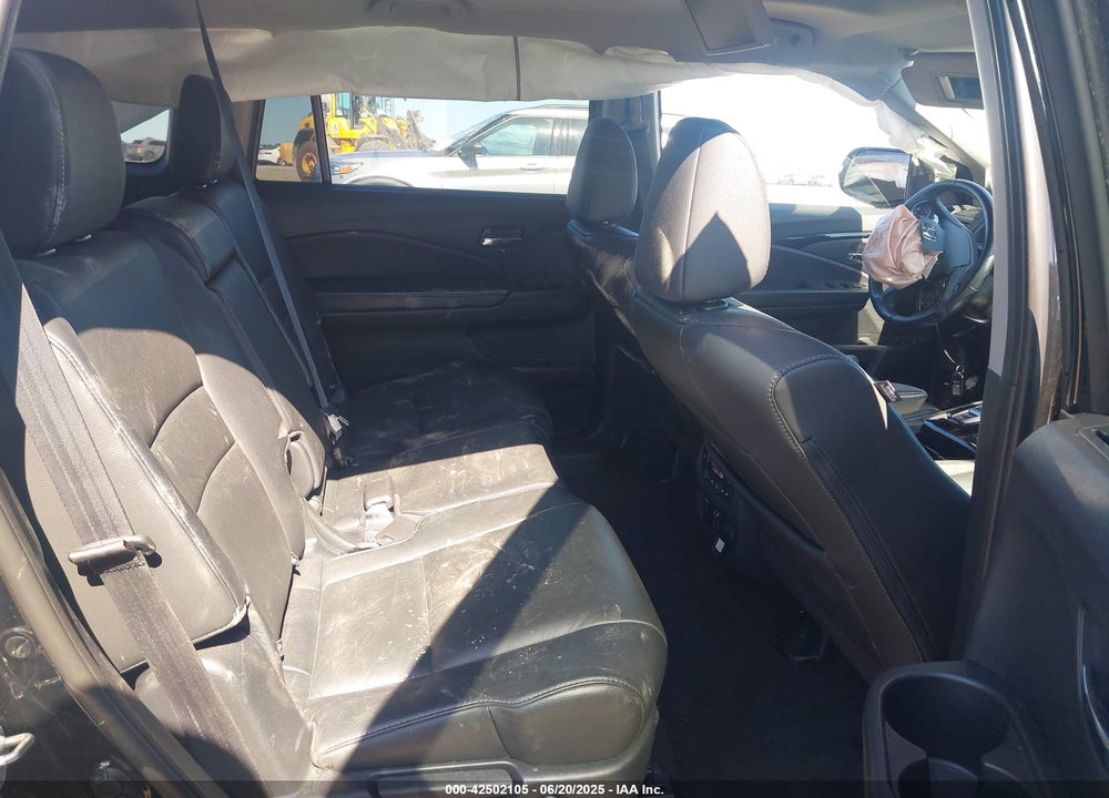 2021 HONDA PILOT VIN: 5FNYF6H91MB003469