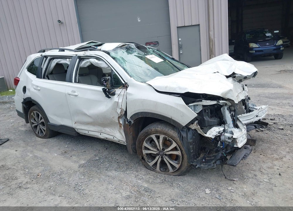 2021 SUBARU FORESTER LIMITED VIN: JF2SKASC5MH474924