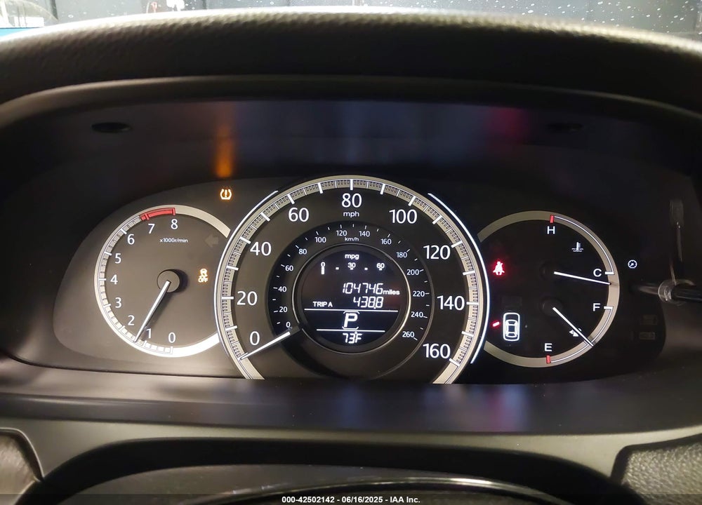 2013 HONDA ACCORD VIN: 1HGCR2F77DA255037
