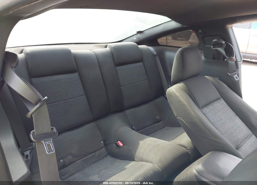 2008 FORD MUSTANG V6 DELUXE/V6 PREMIUM VIN: 1ZVHT80N485109173