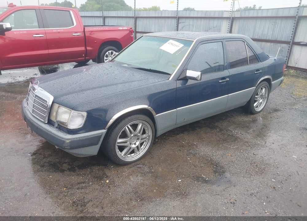 1990 MERCEDES-BENZ 300 E VIN: WDBEA30D5LB186360