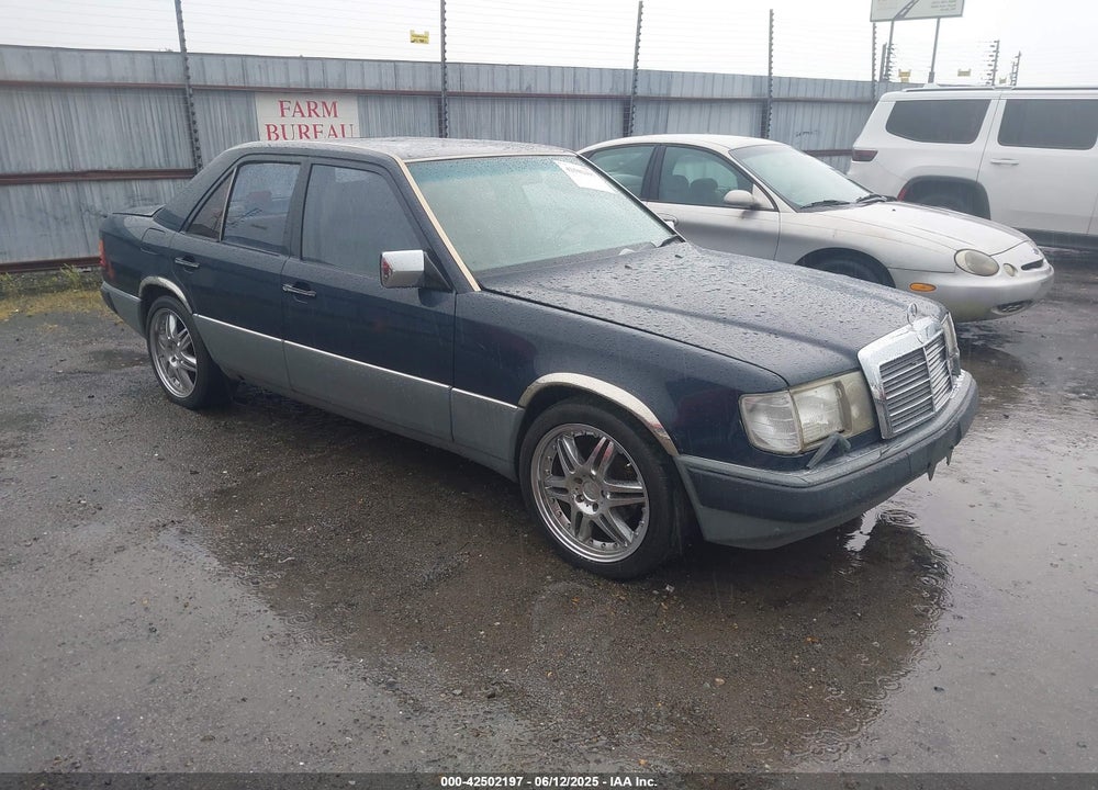 1990 MERCEDES-BENZ 300 E VIN: WDBEA30D5LB186360