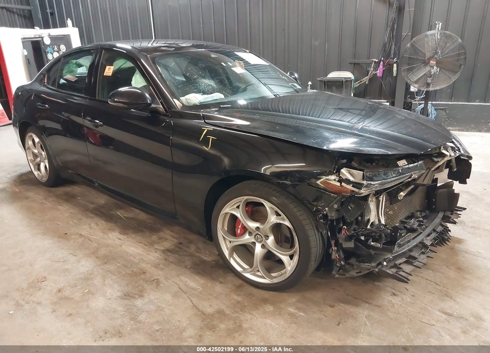 2021 ALFA ROMEO GIULIA TI SPORT AWD VIN: ZARFANBN7M7644482