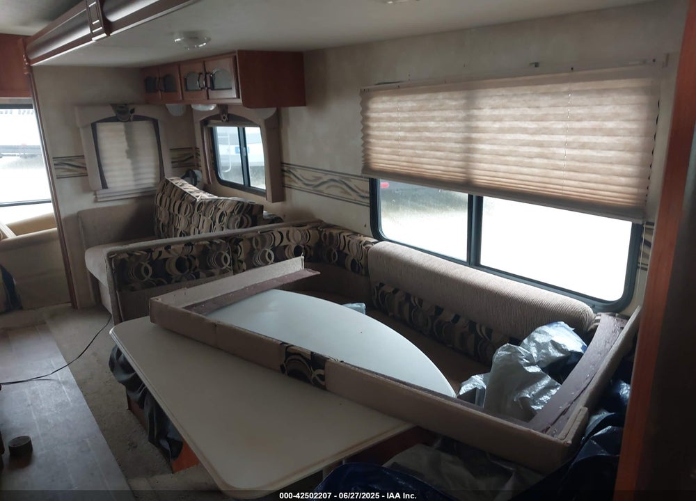 2011 COLEMAN --- VIN: 5ZT2FEVB0BA004320