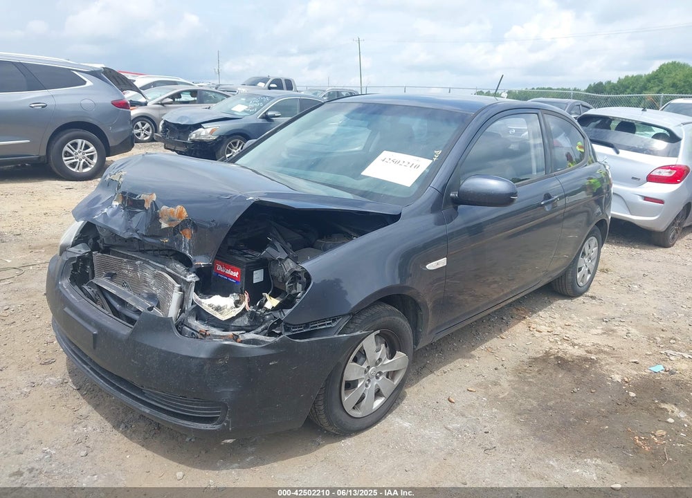 2011 HYUNDAI ACCENT VIN: KMHCM3AC2BU196123