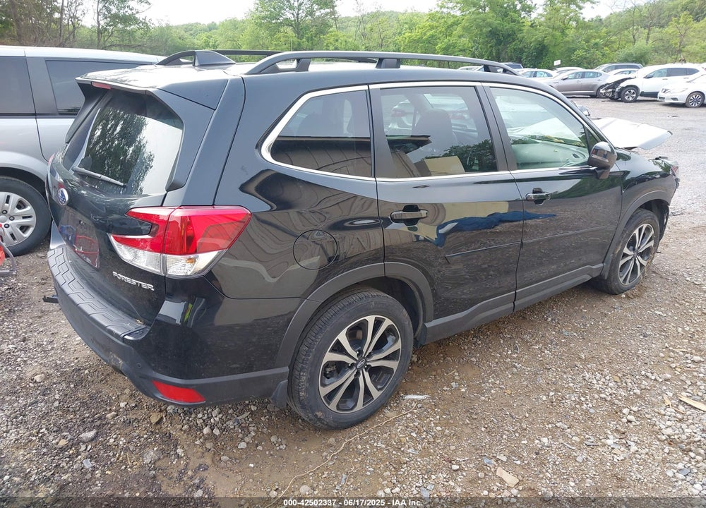 2023 SUBARU FORESTER VIN: JF2SKAPC0PH517420