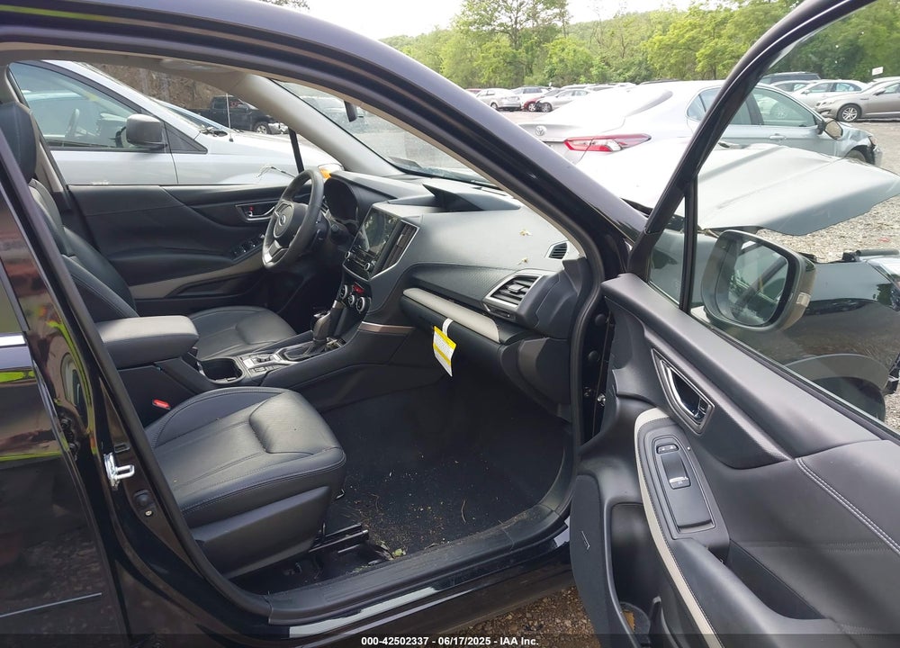 2023 SUBARU FORESTER VIN: JF2SKAPC0PH517420