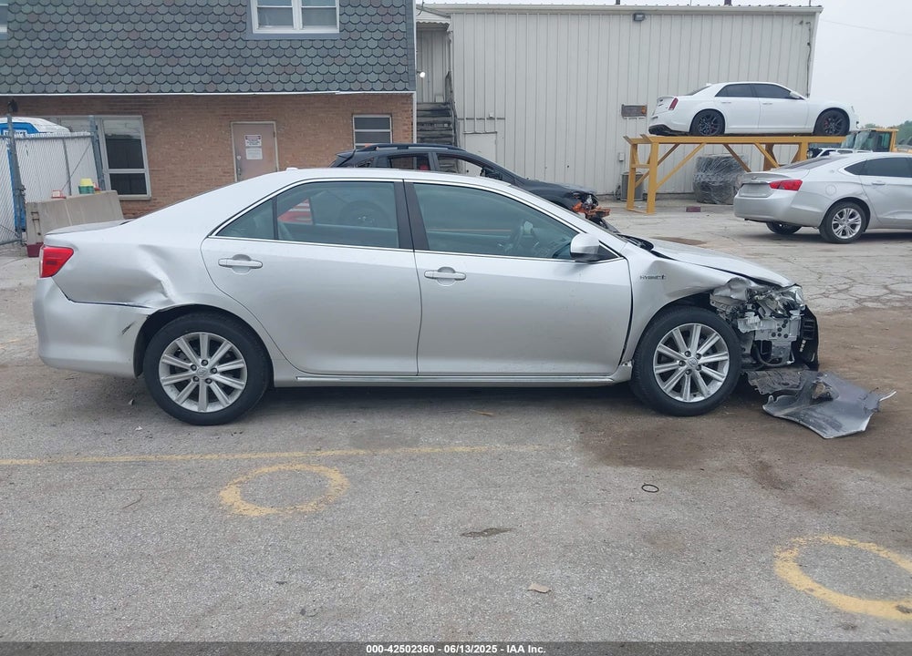 2014 TOYOTA CAMRY HYBRID VIN: 4T1BD1FK4EU114400