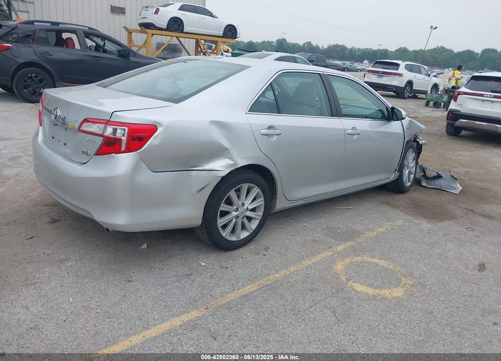 2014 TOYOTA CAMRY HYBRID VIN: 4T1BD1FK4EU114400