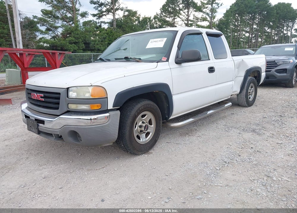 2004 GMC SIERRA 1500 WORK TRUCK VIN: 1GTEC19T64Z208661